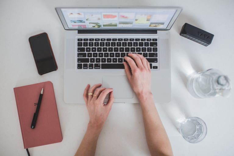 How to Start a Blog From Scratch